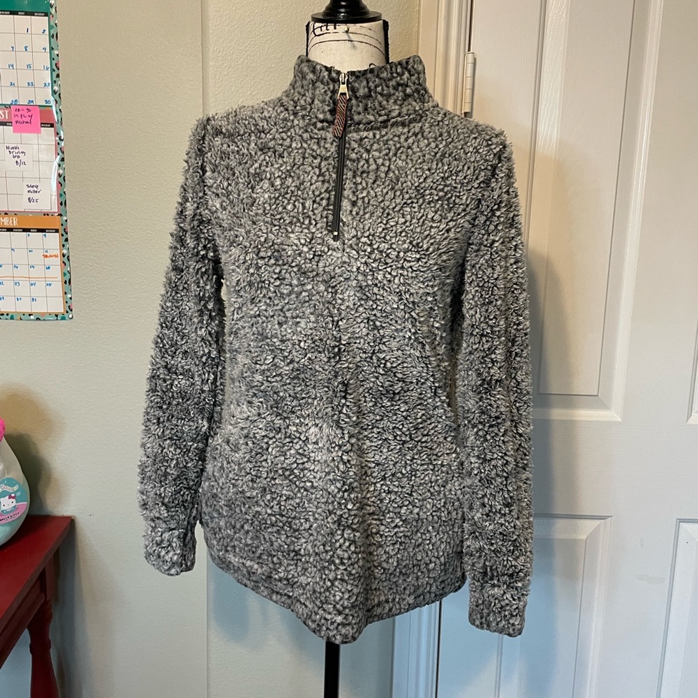 Super warm sweater. Double lined.  Ladies small